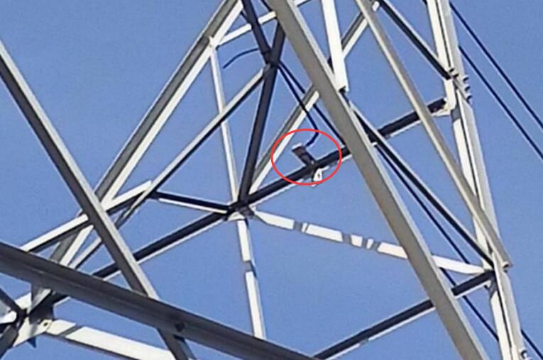 輸電線路桿塔傾斜在線監(jiān)測,做好輸電鐵塔“監(jiān)管員” 輸電線路桿塔傾斜在線監(jiān)測,做好輸電鐵塔“監(jiān)管員”